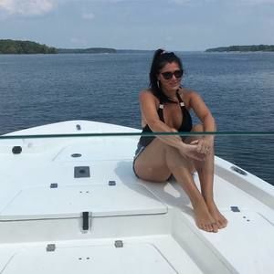 Meet your Posher, Lori